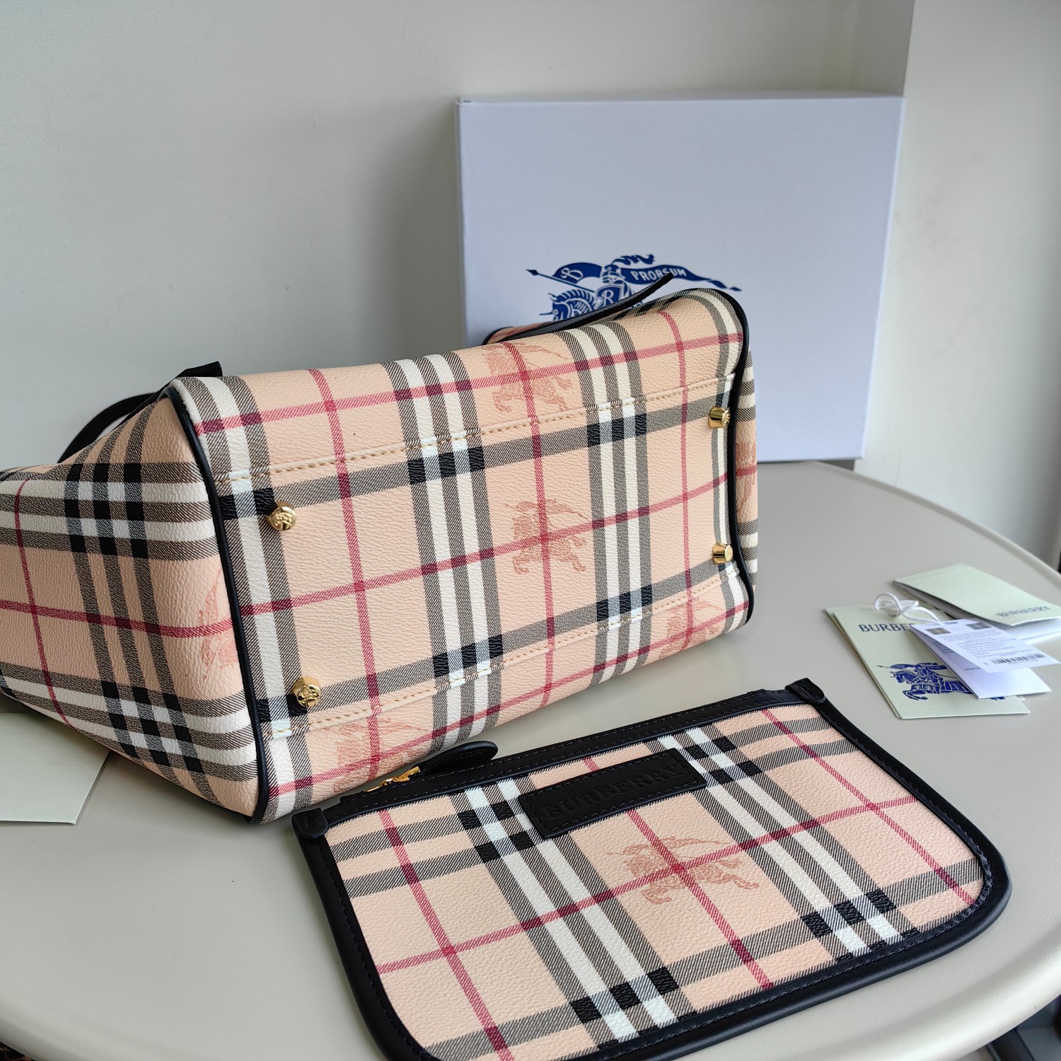 Burberry's Most Classic Matching Tote Bag