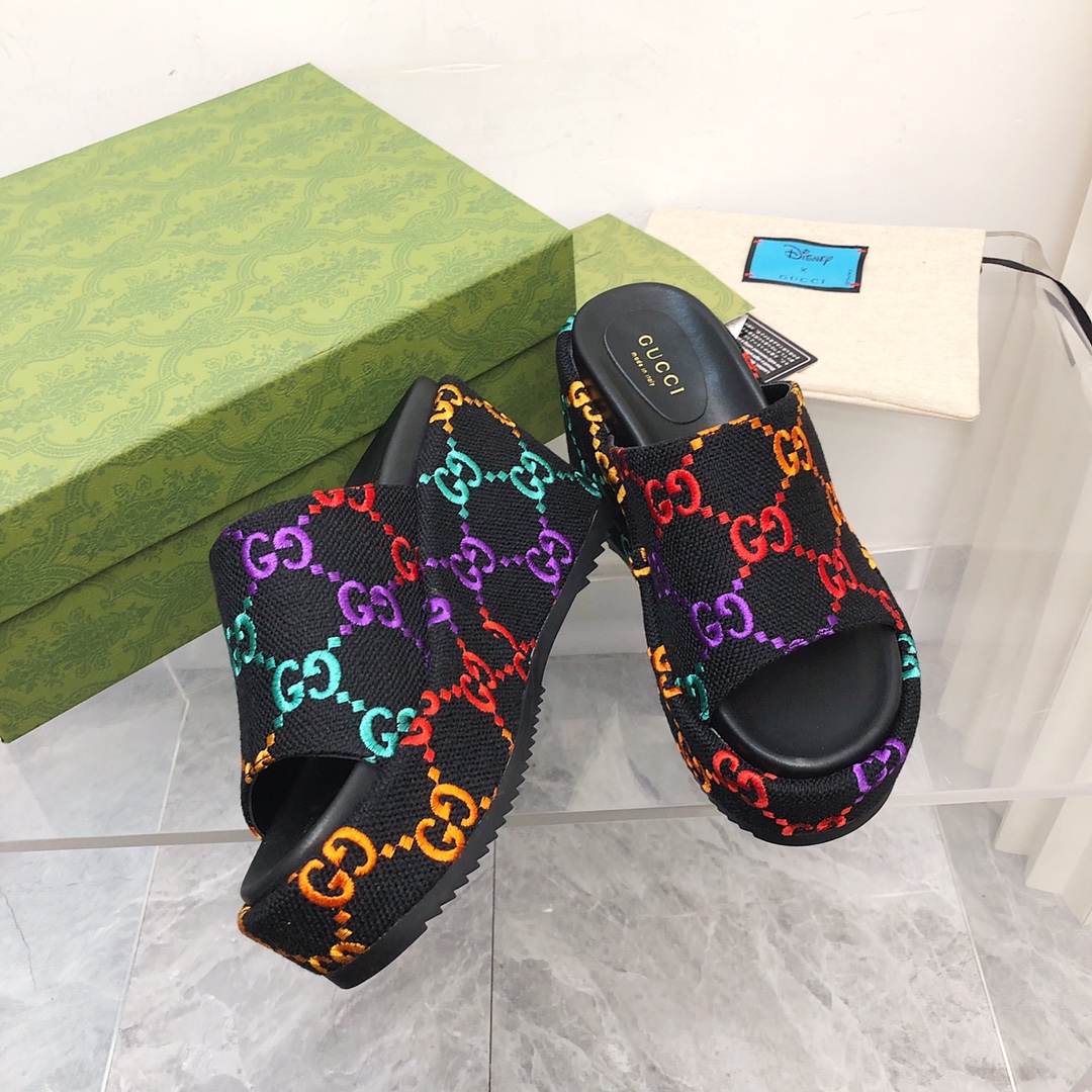 Gucci Thick-Soled Platform Slippers