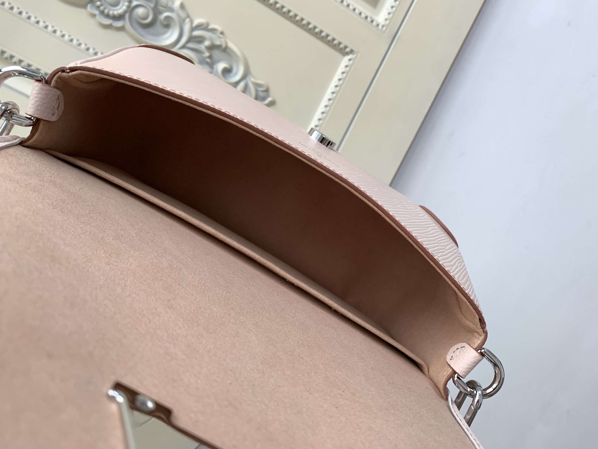 Louis Vuitton Glossy Pink Leather Clutch Bag