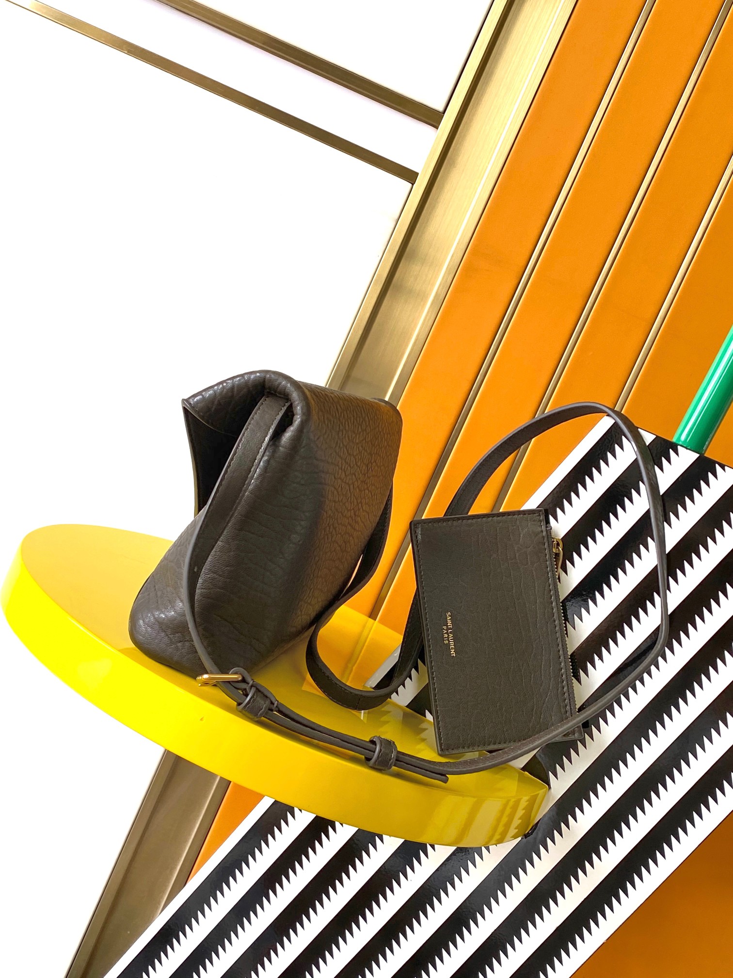 Saint Laurent P580 CASSANDRA Envelope Courier Bag in Sheepskin Leather