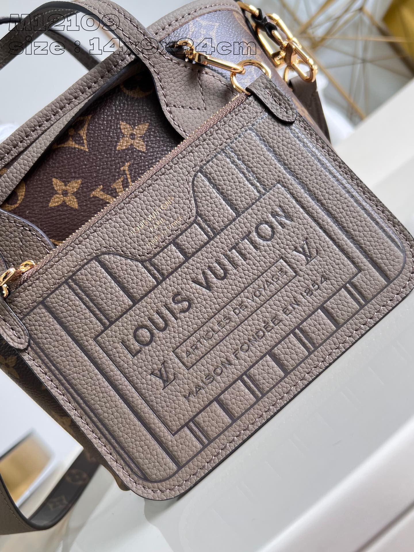 Louis Vuitton NEVERFULL INSIDE OUT Tote Bag