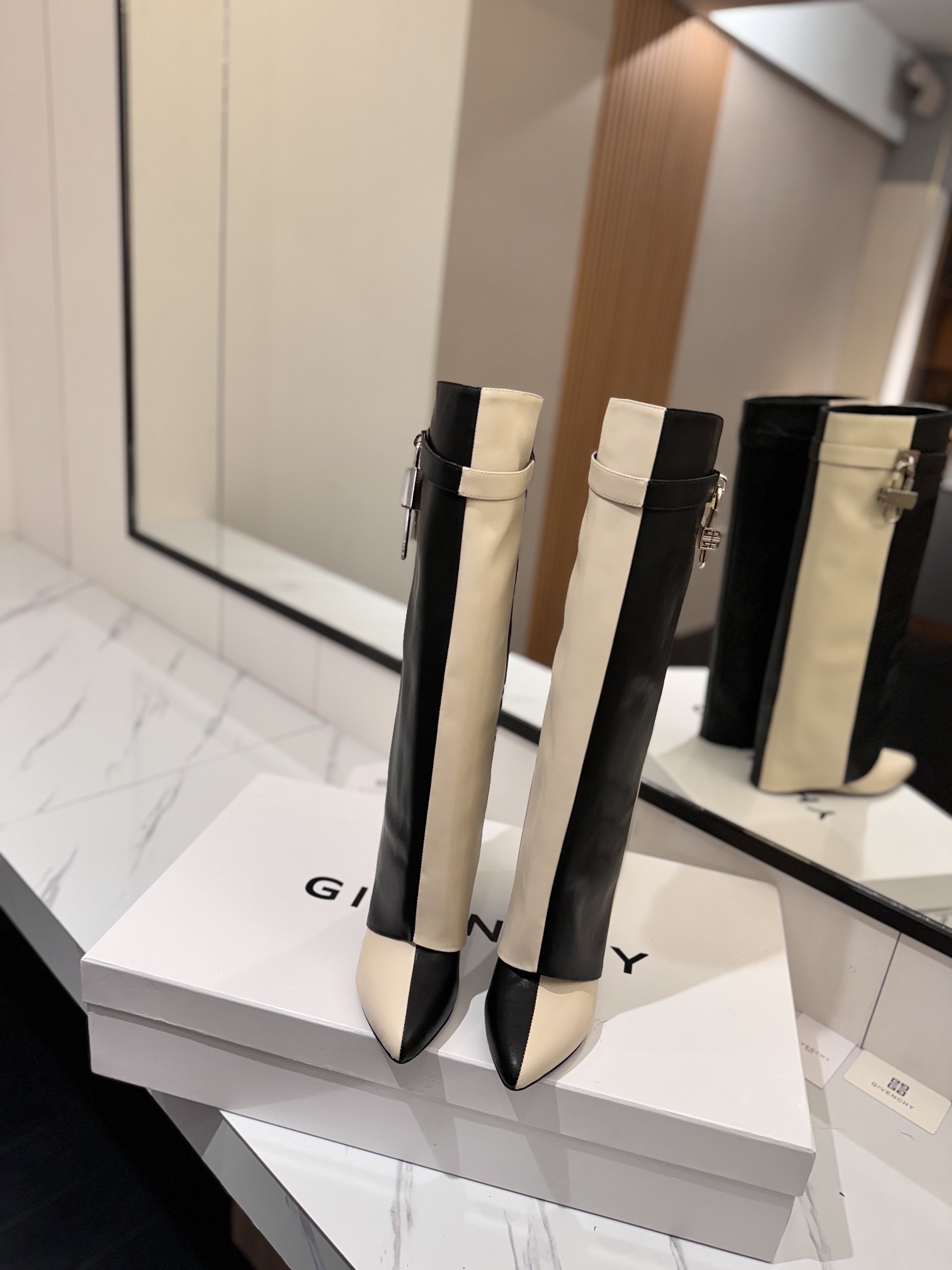 Givenchy Leather Pointed-Toe High-Heeled Long Boots