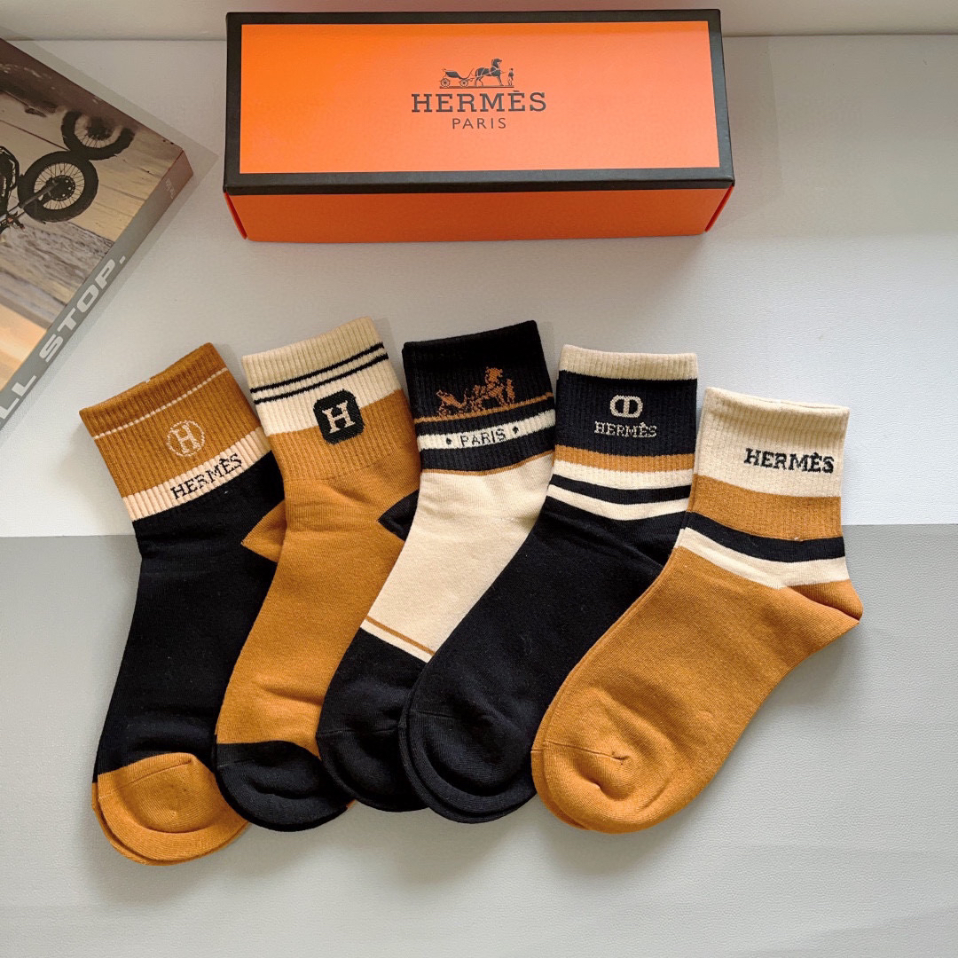 Hermès Mid-Calf Socks