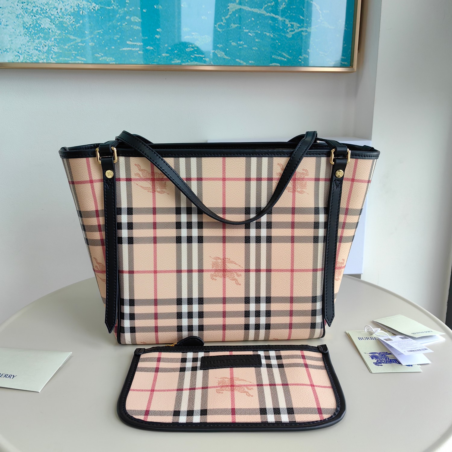 Burberry's Most Classic Matching Tote Bag