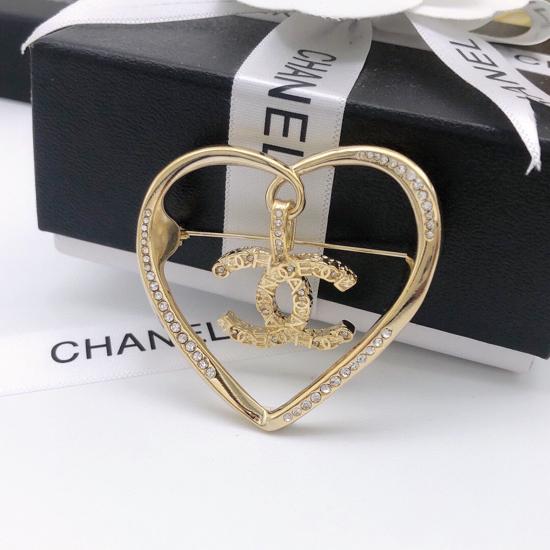 Chanel Love Fine Diamond Brooch