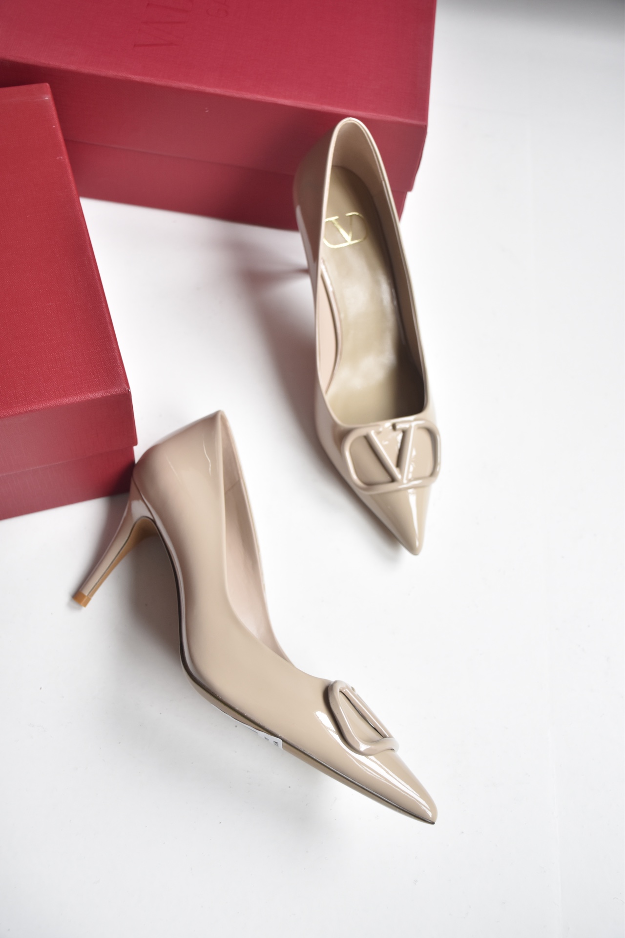 Valentino Classic Patent Leather High Heels (4cm/8 cm)
