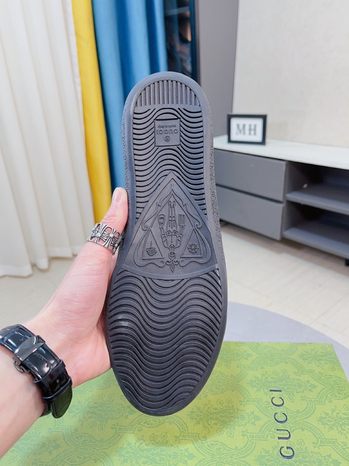Gucci Luxurious Sneakers