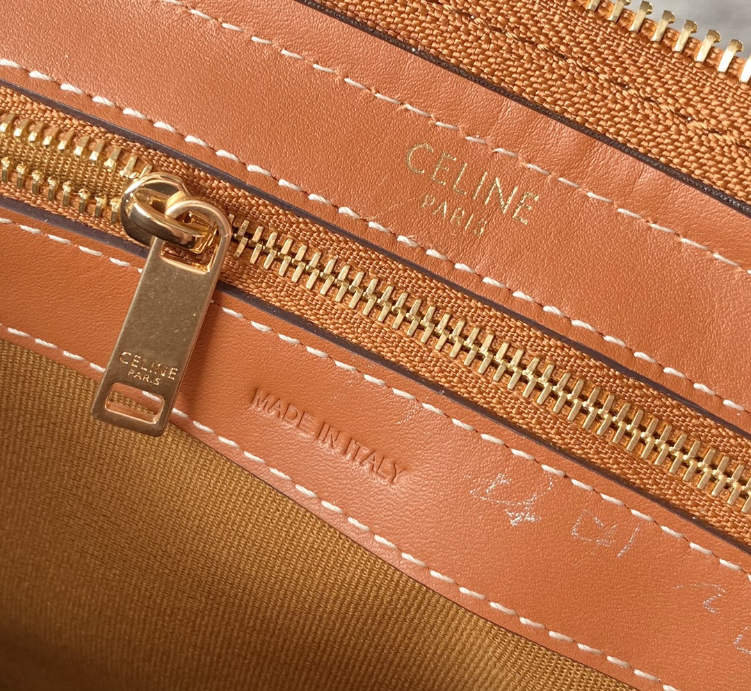 Original big brand luxury goods 1:1 high-end quality top qualityceline* TRIOMPHE old flower Boston / pillow bagOriginal big brand luxury goods 1:1 high-end quality top original size copy