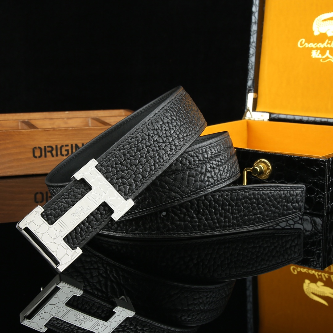 Hermès Vintage Calfskin Leather Belt