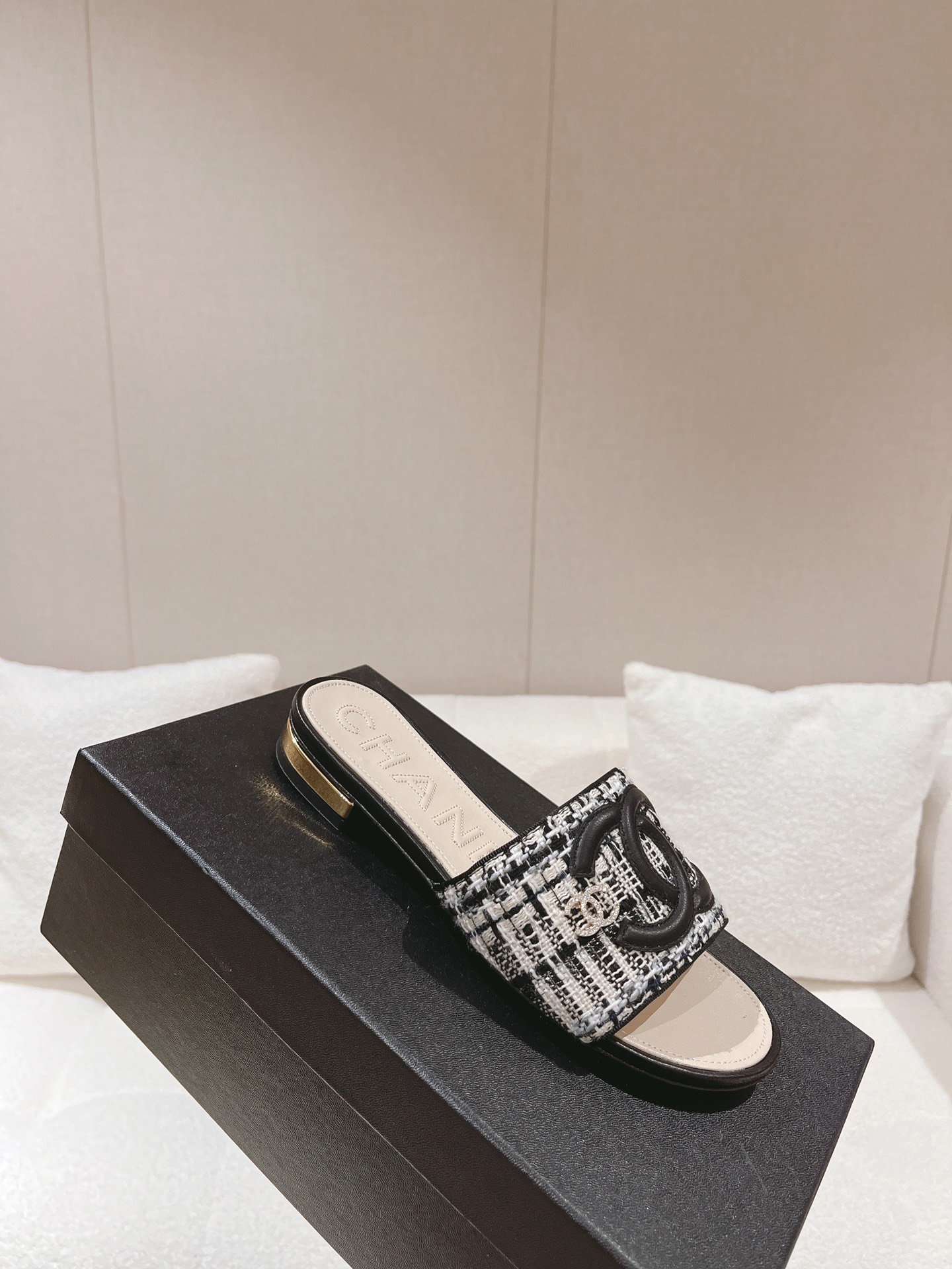 Chanel Original big brand luxury goods 1:1 high-end quality top qualityChanel explosive sandals
