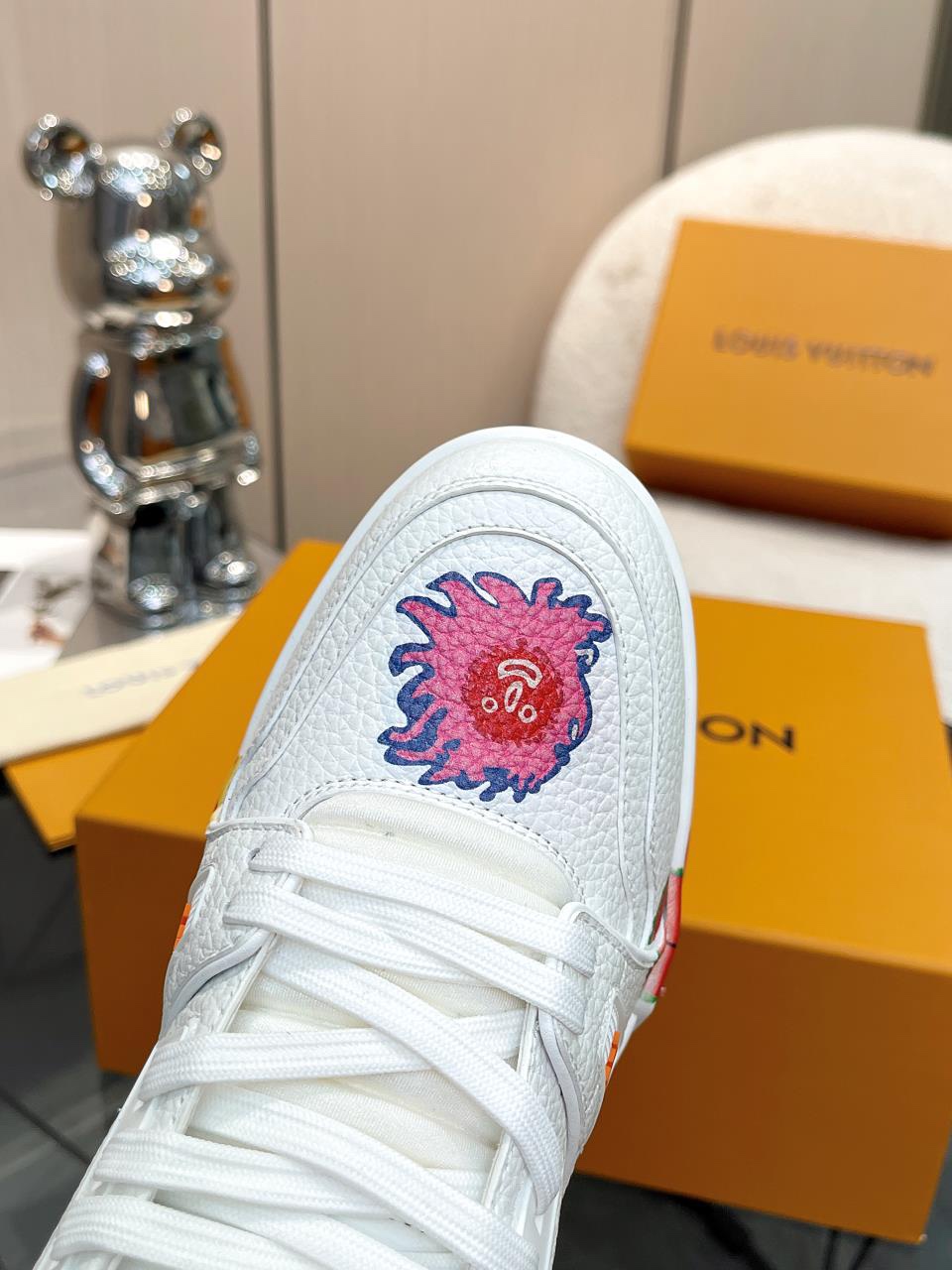 Louis Vuitton Fashionable Versatile Sneakers