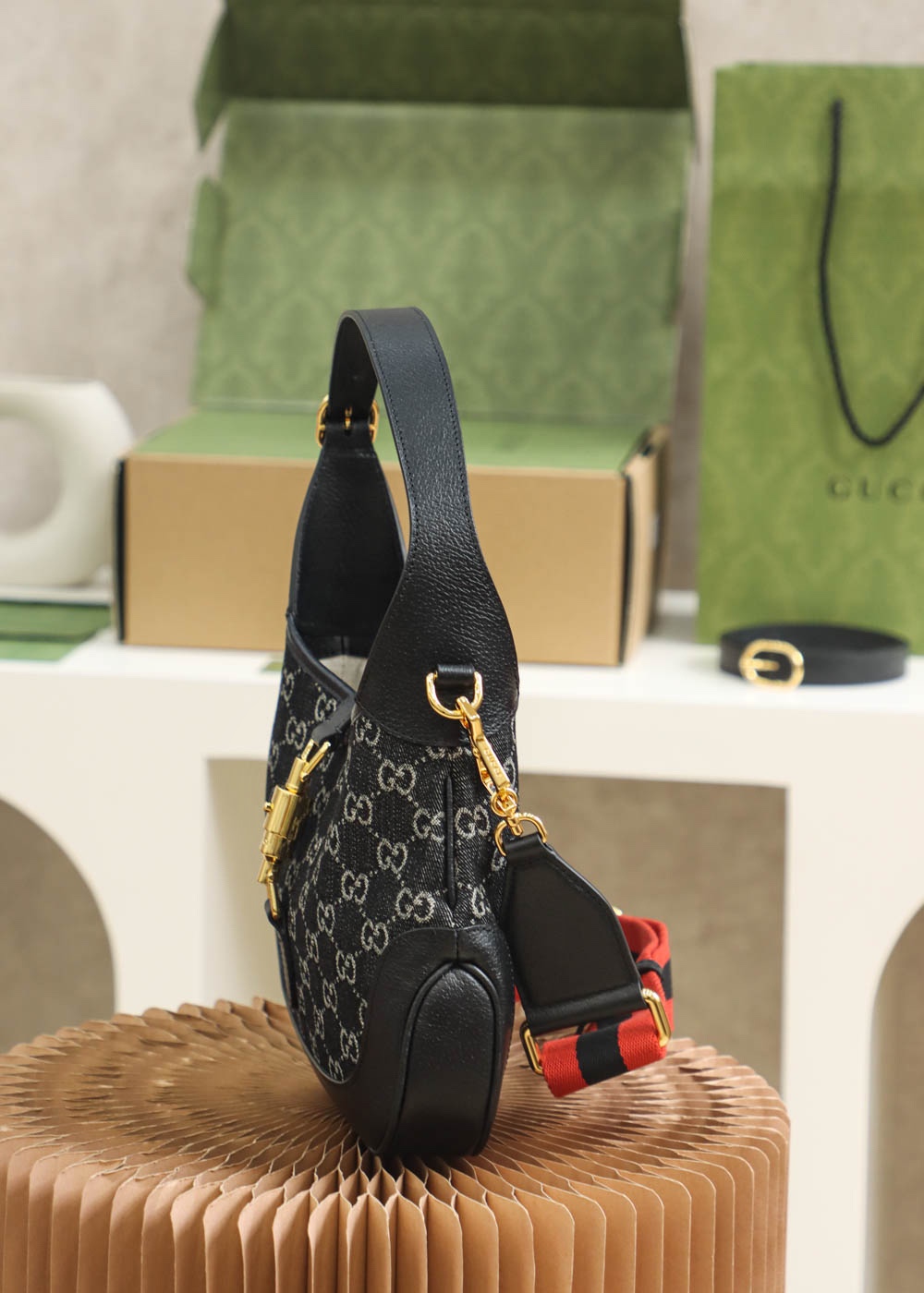 Gucci Canvas Crossbody&Undream Bag