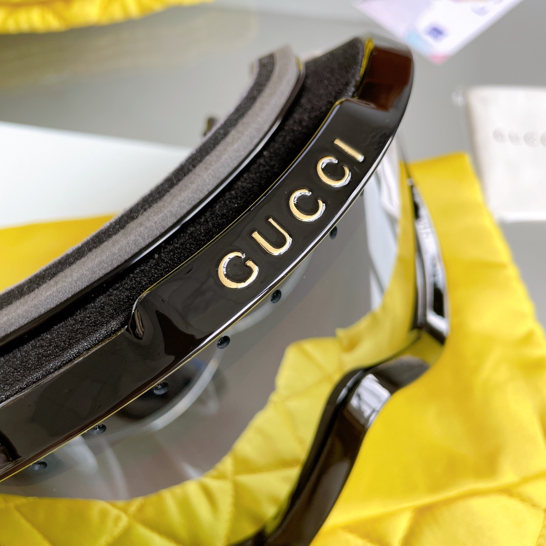 Gucci Ski Goggles
