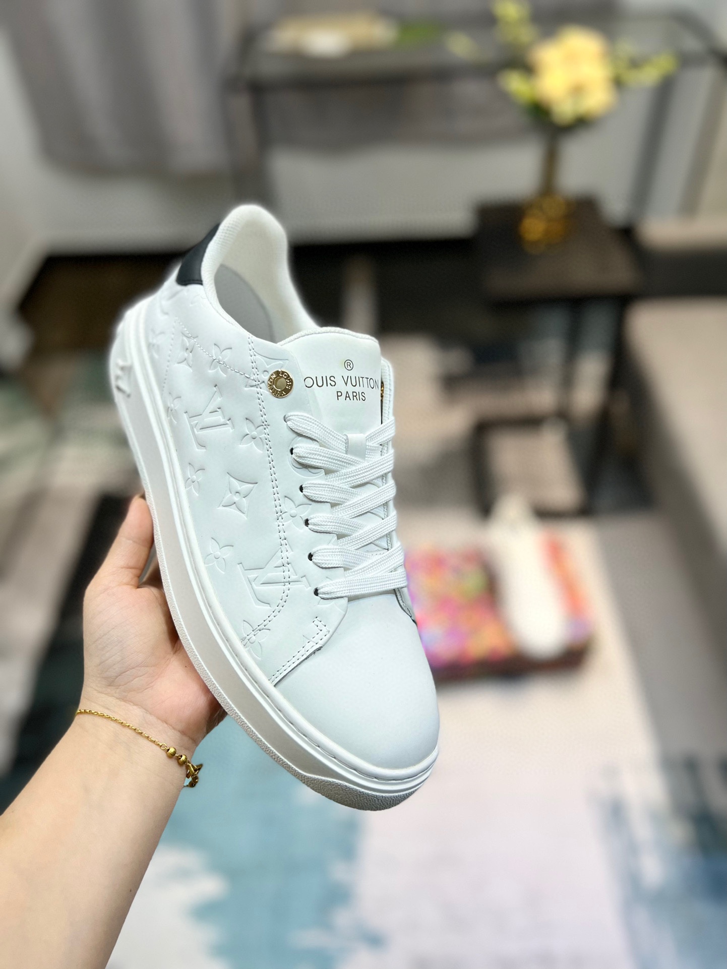 Louis Vuitton Fashionable Versatile Sneakers In White