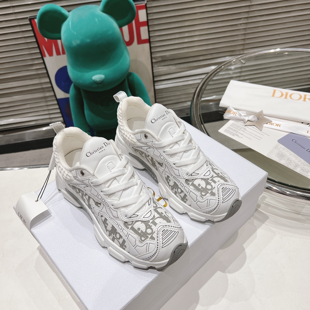 Dior Chrono Sneakers