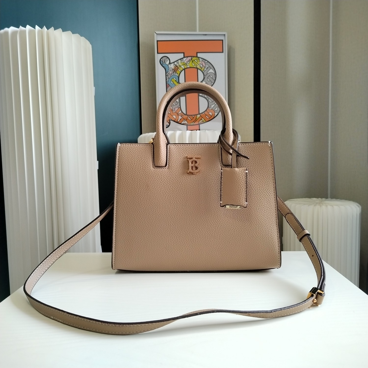 Burberry Leather Elegant Handbag