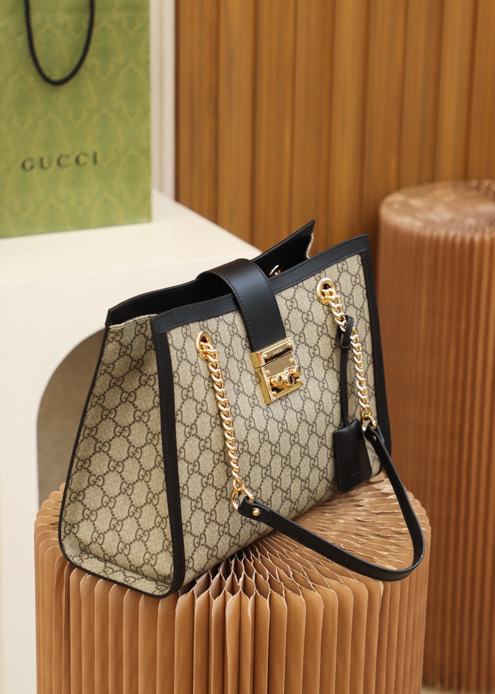 Gucci Classic Vintage-Inspired Leather Large Tote Bag