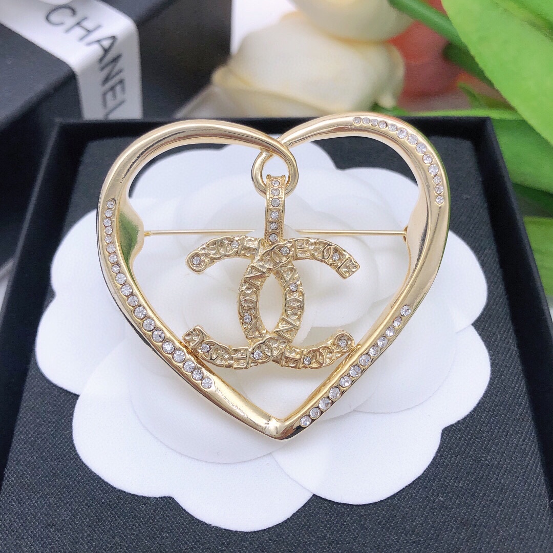 Chanel Love Fine Diamond Brooch