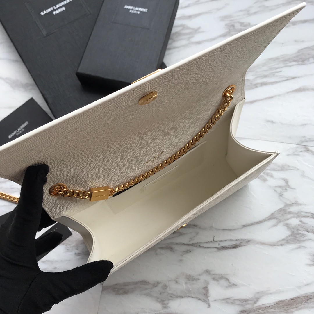 Saint Laurent Classic Chain Shoulder/Crossbody Bag in White for Women