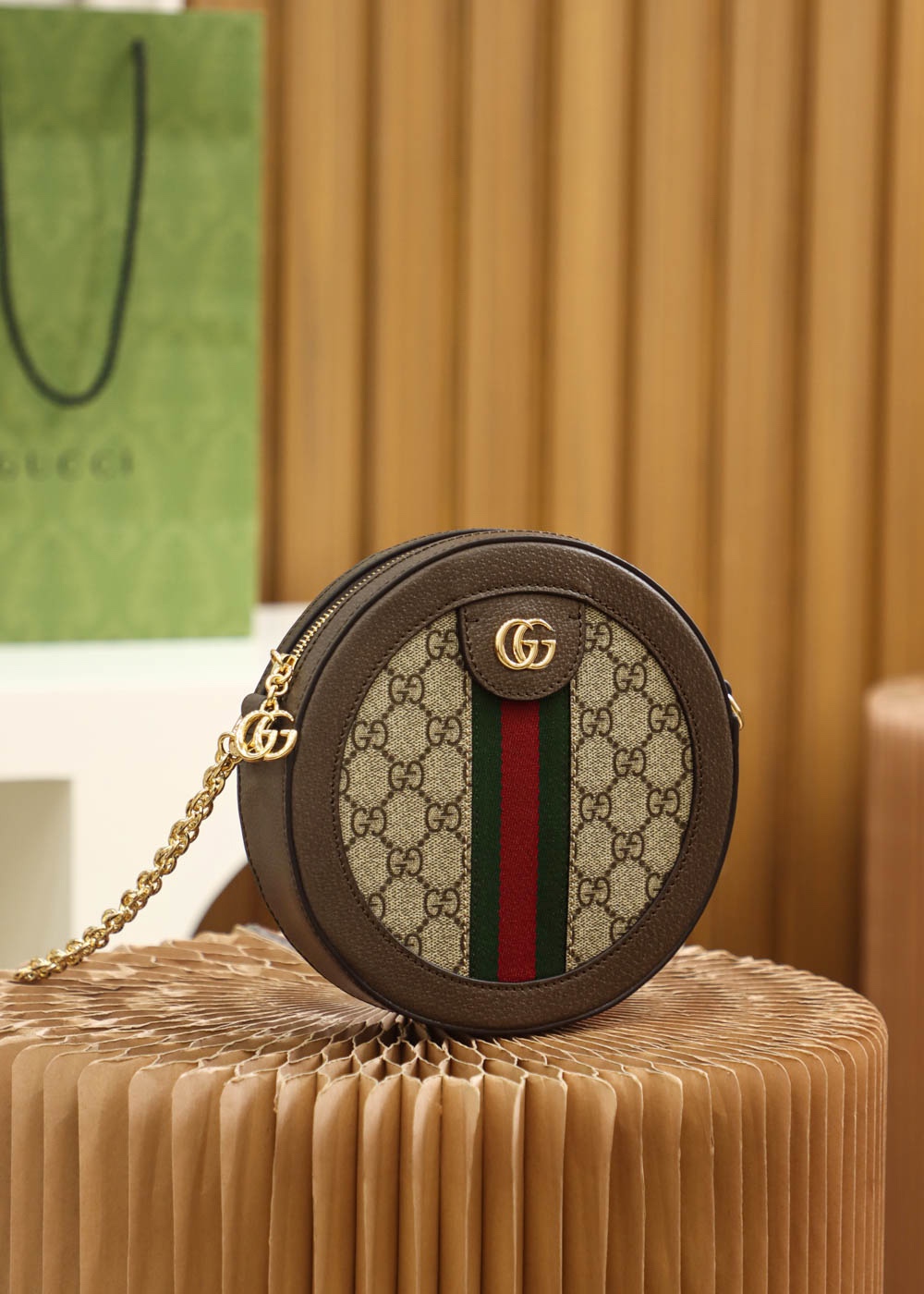 Gucci Vintage-Style Round Flap Bag