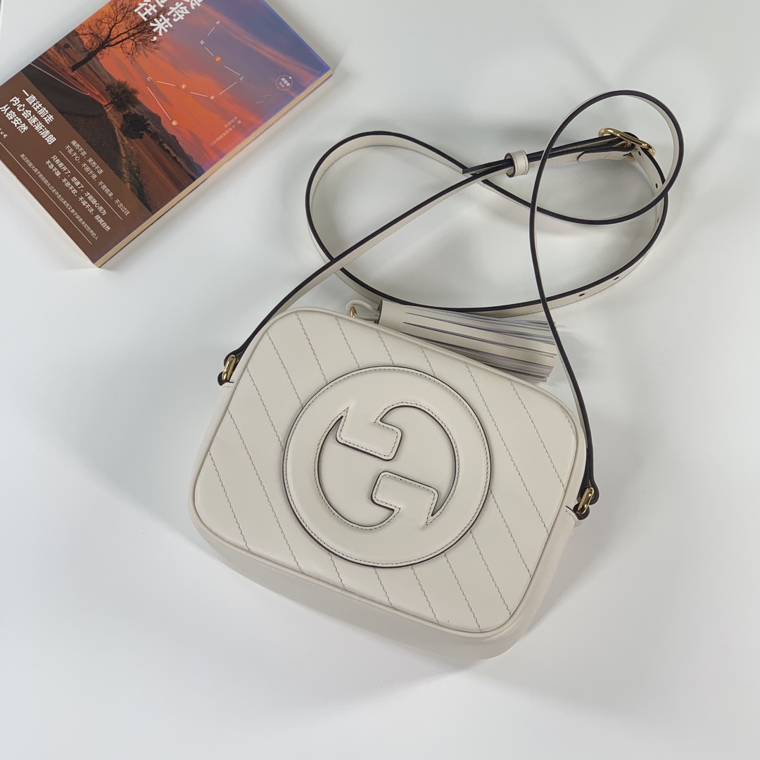 Gucci Blondie Shouder bag