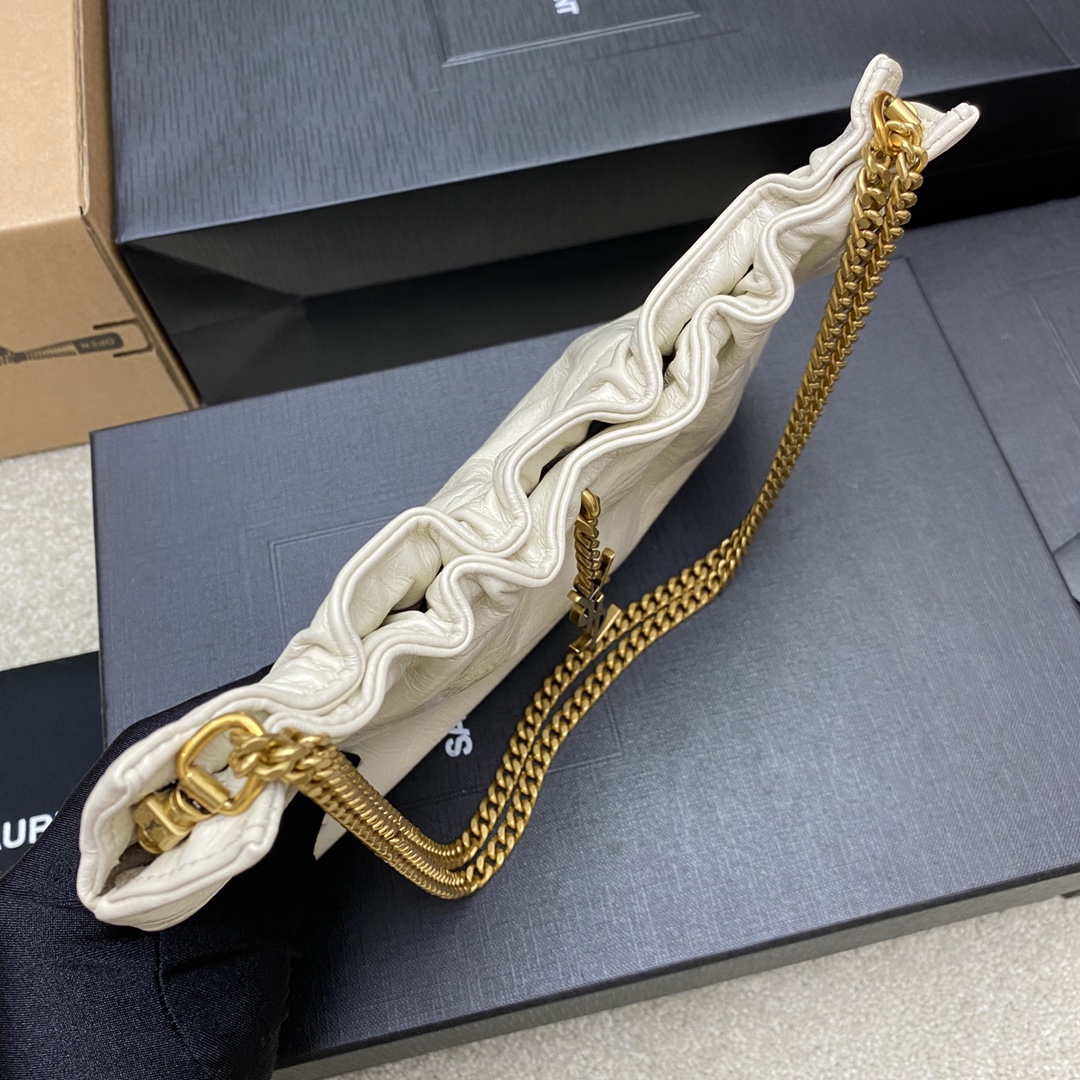 Saint Laurent Classic Chain Shoulder/Crossbody Bag in White for Women