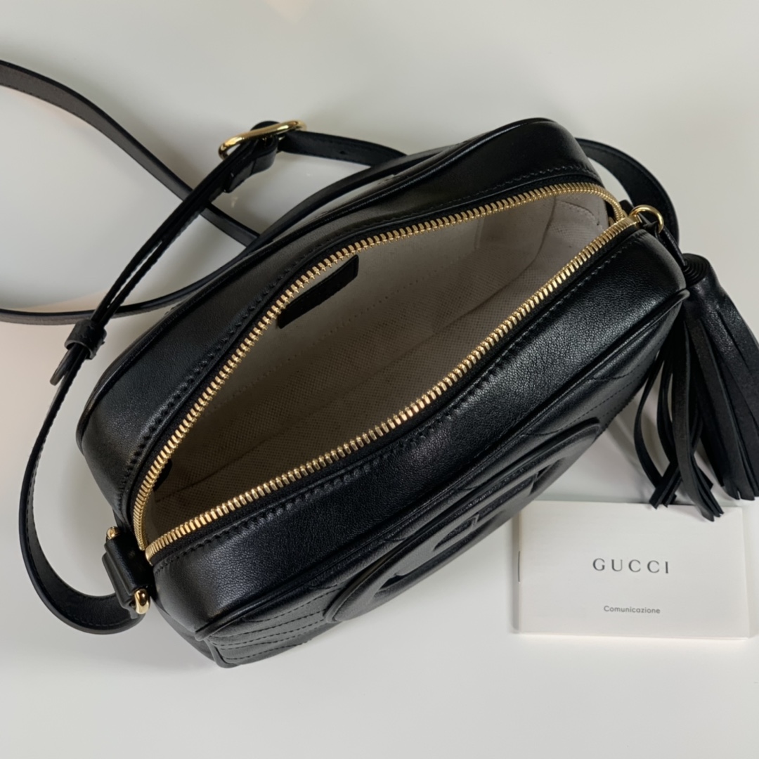 Gucci Classic Leather Clutch Bag