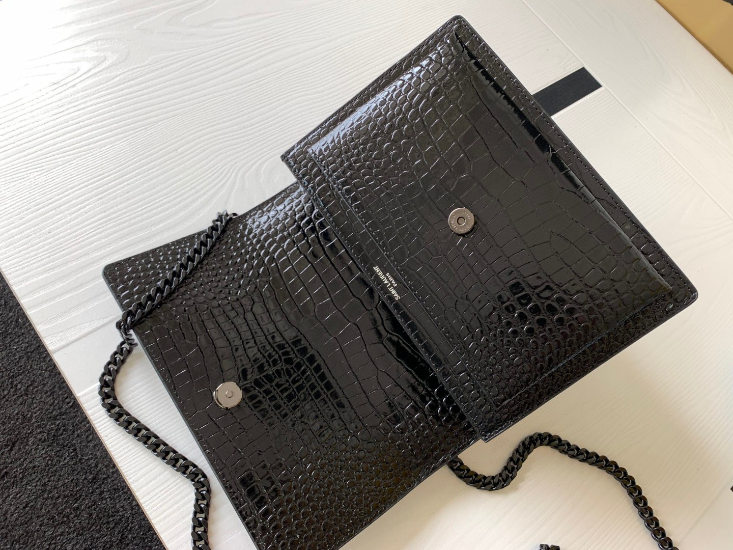 Saint Laurent Classic Chain Shoulder/Crossbody Bag for Women  in Black