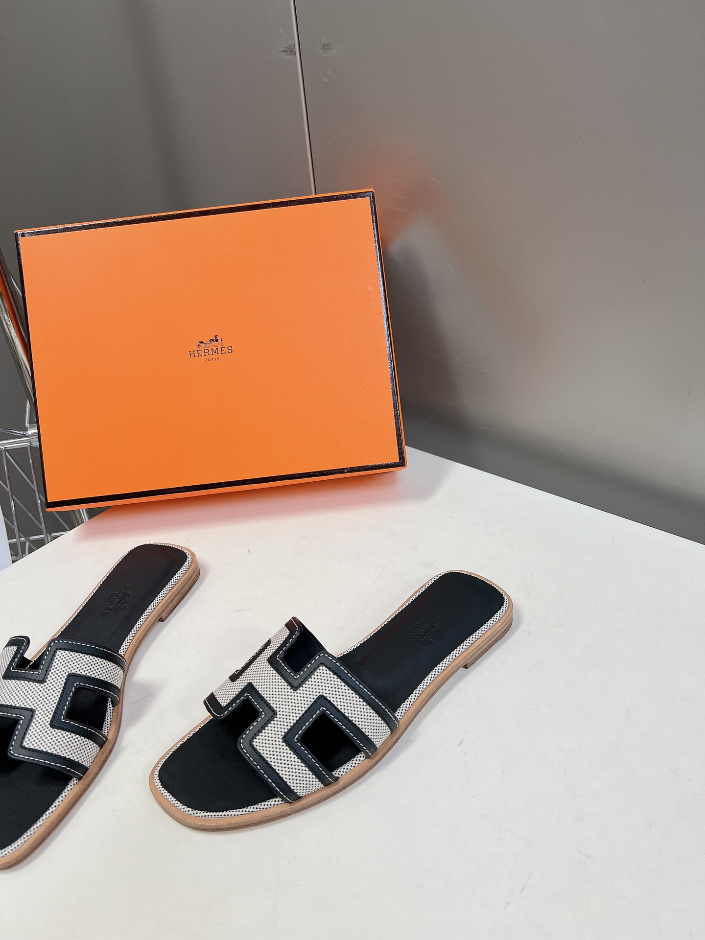 Hermès Classic H Slide Sandals