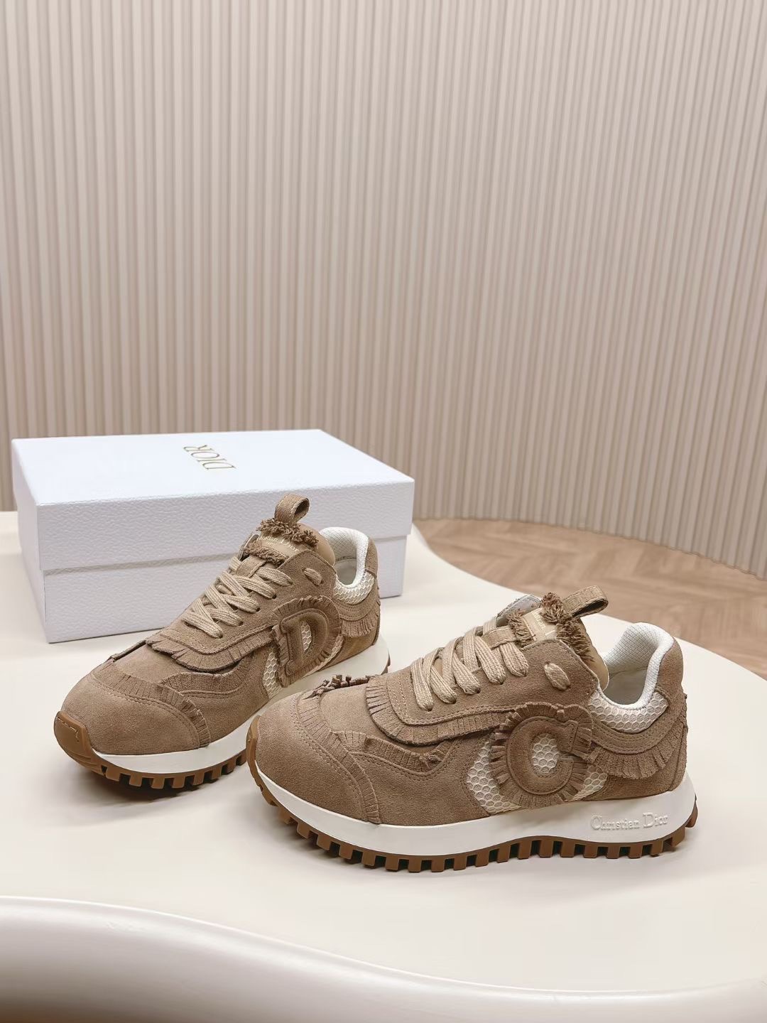 DIOR Elegant Runway-Inspired New Casual Sneakers