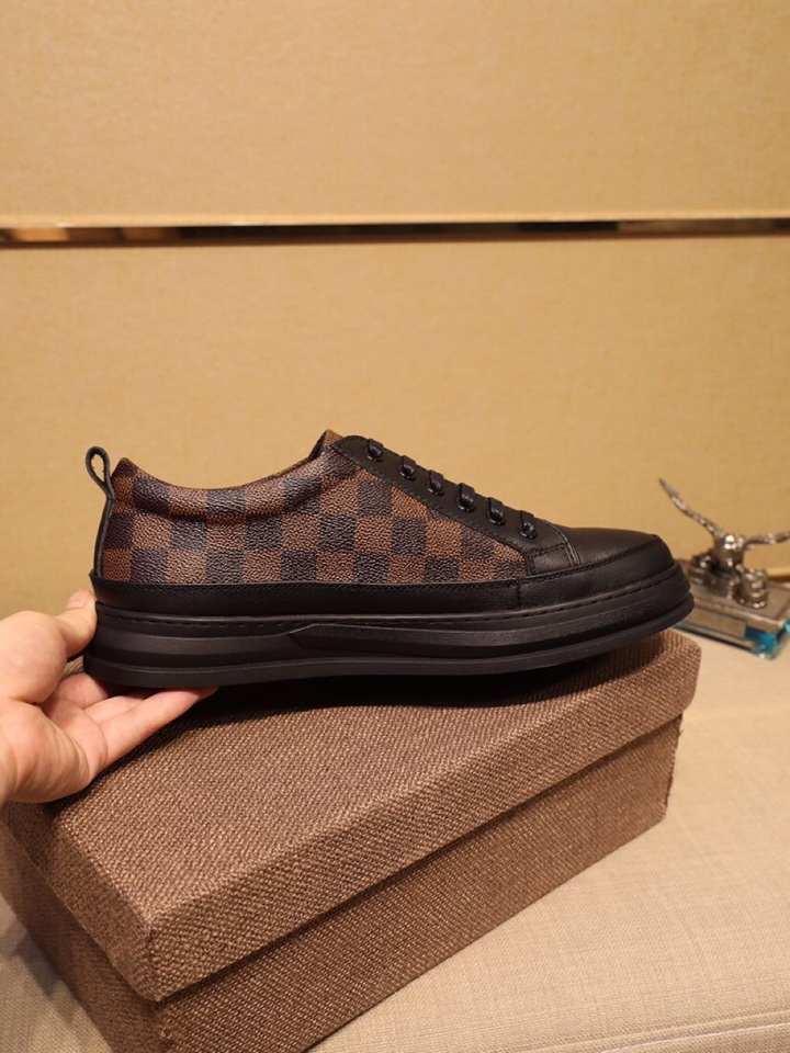 Gucci Vintage Sneakers