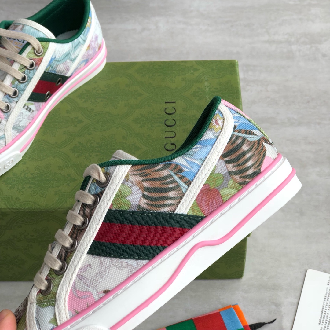 Gucci Exclusive Unique Sneakers