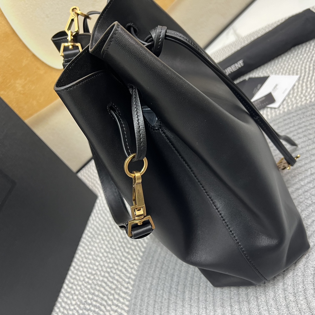 Saint Laurent AW24 PARIS VII POCHON New Style