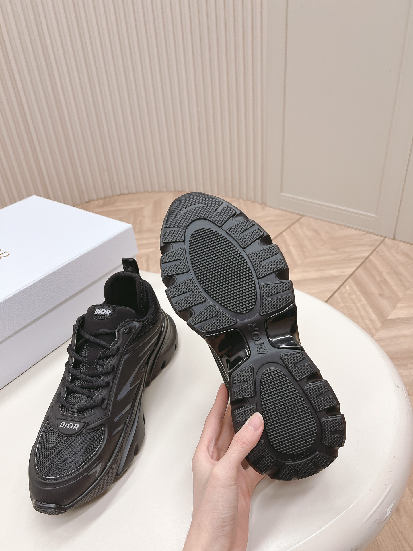 DIOR Capsule Collection: F17-Time Champion Lewis Hamilton Sneakers