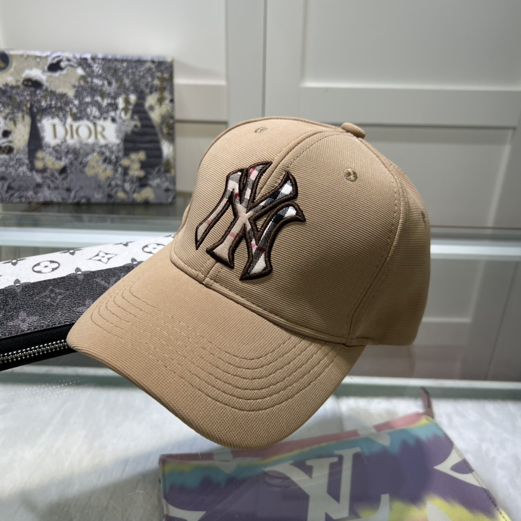 Original big brand luxury goods 1:1 high-end quality top original size copyPeaked cap