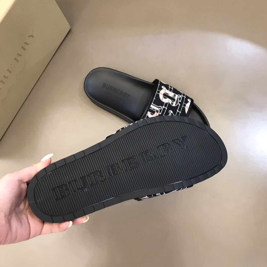 Burberry Printed Flat-sole Slippers