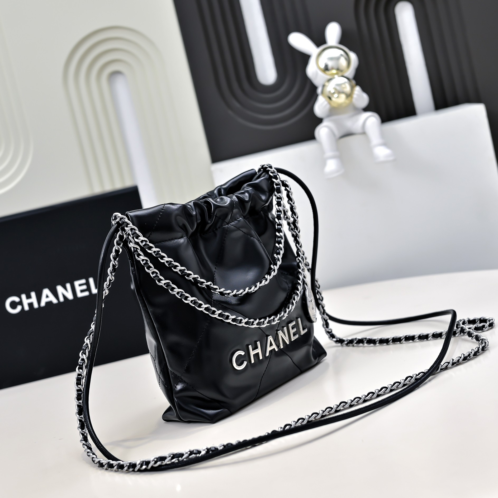 Chanel 22 Bag