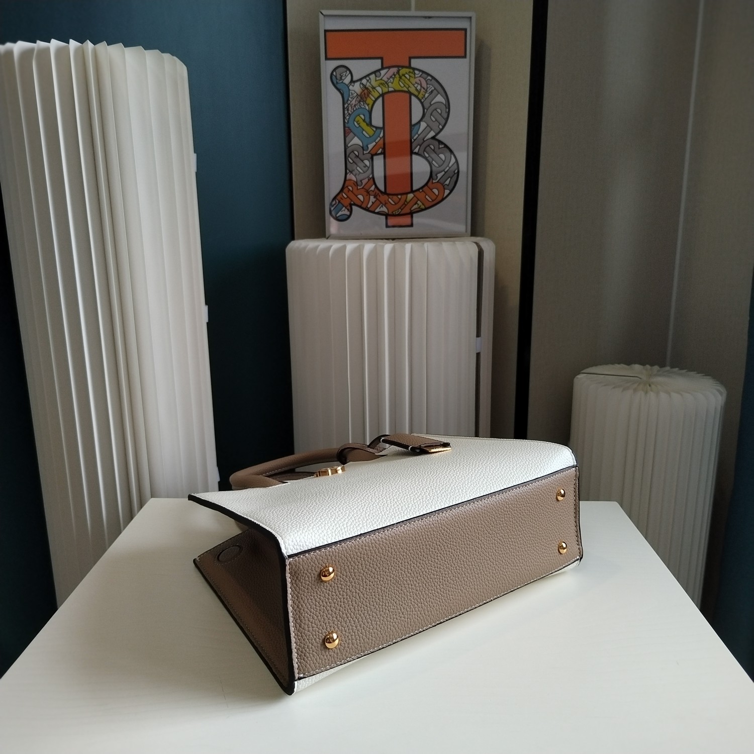 Burberry Leather Elegant Handbag