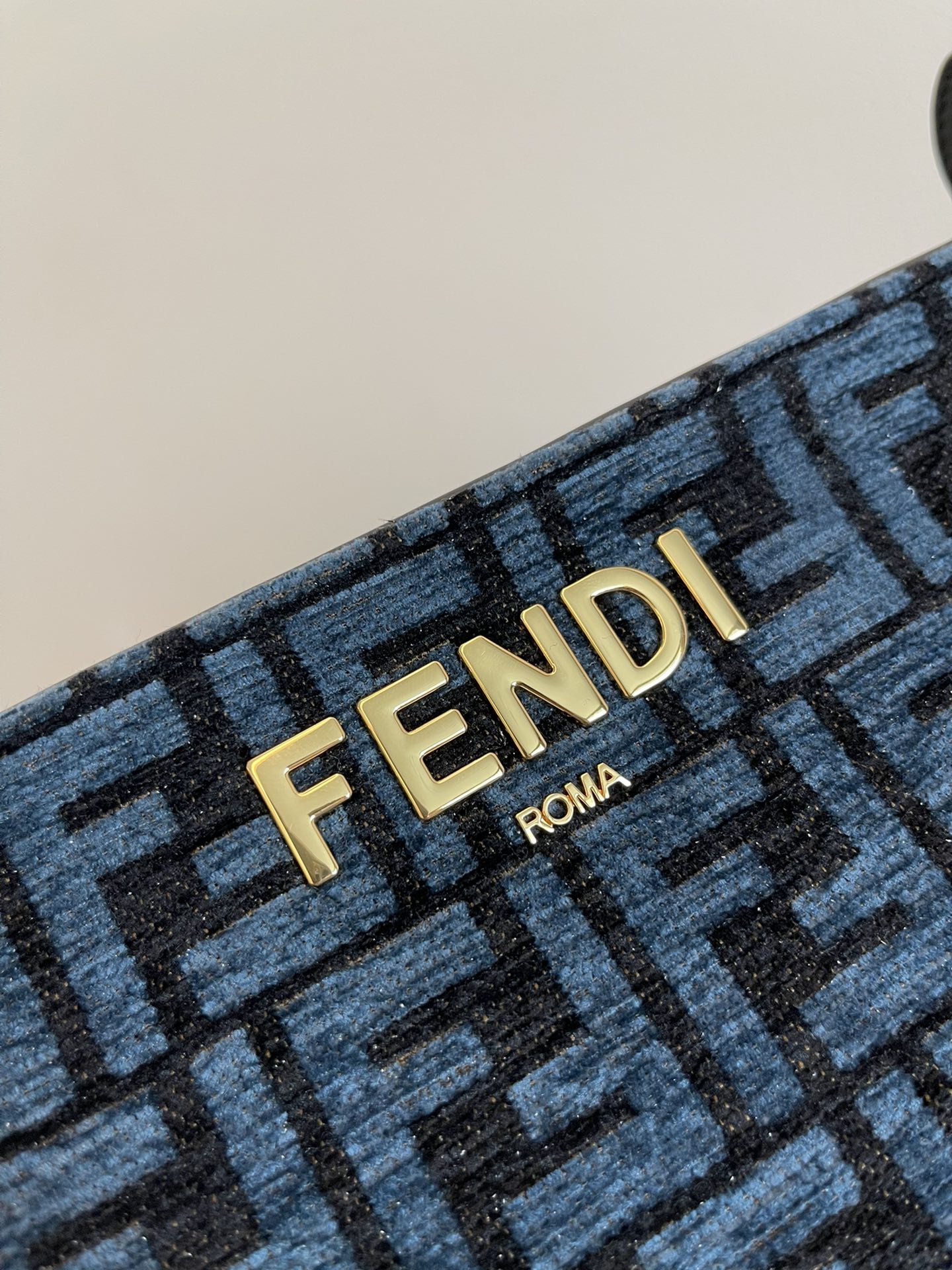Fendi Classic Print Underarm Handbag