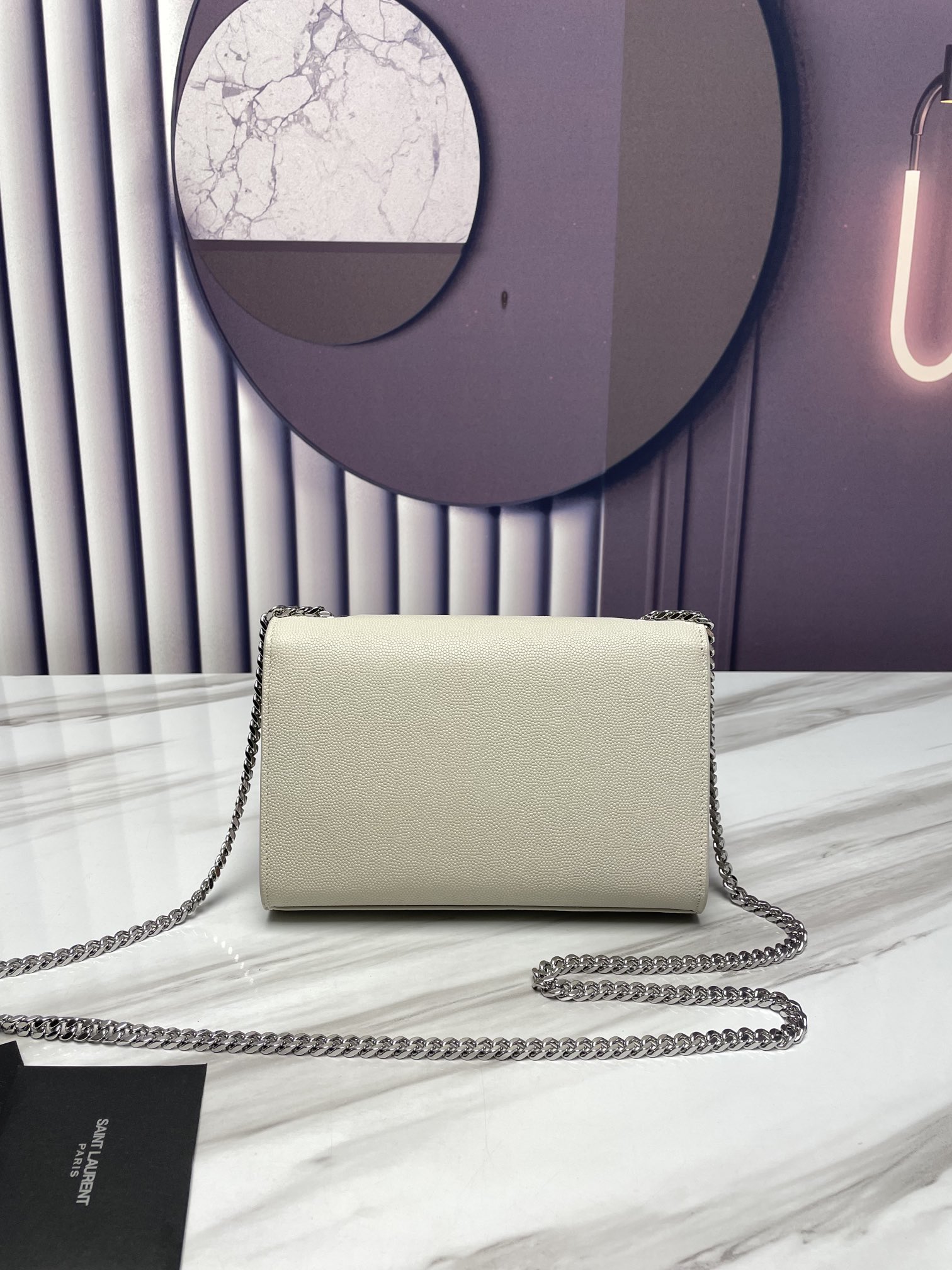 Saint Laurent Classic Chain Shoulder/Crossbody Bag in White for Women