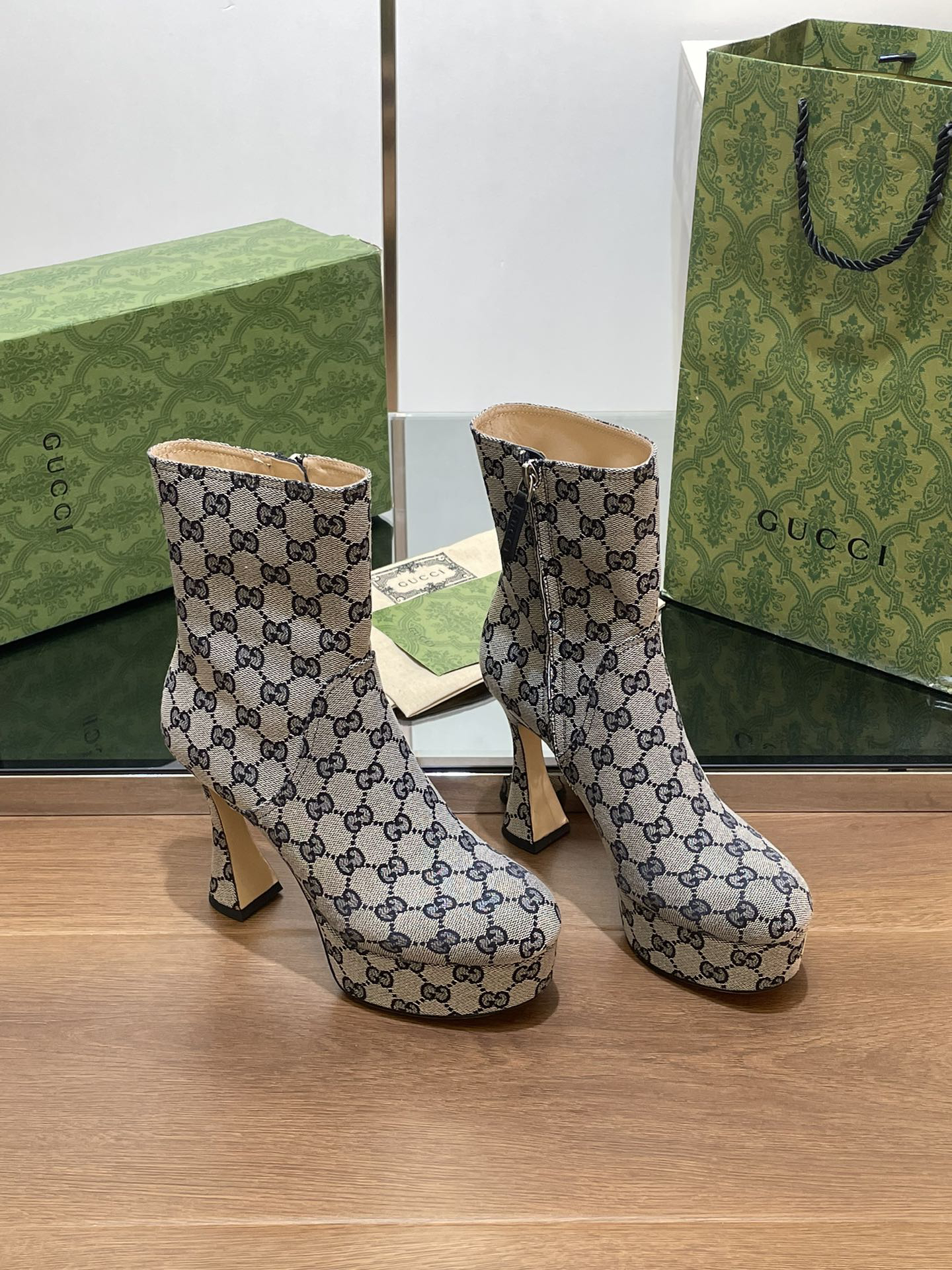 Gucci High-Heel Thick-Soled Platform Waterproof Boots