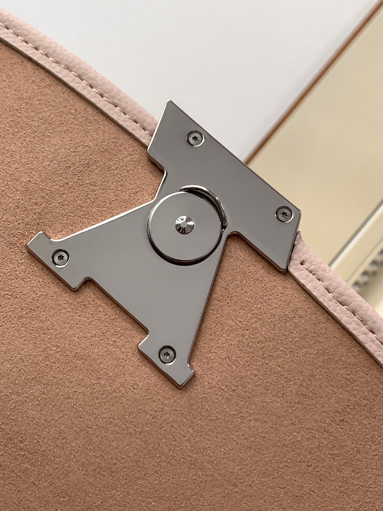 Louis Vuitton Glossy Pink Leather Clutch Bag