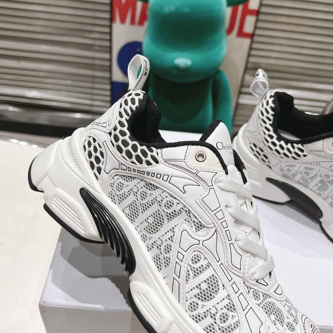 Dior Chrono Sneakers