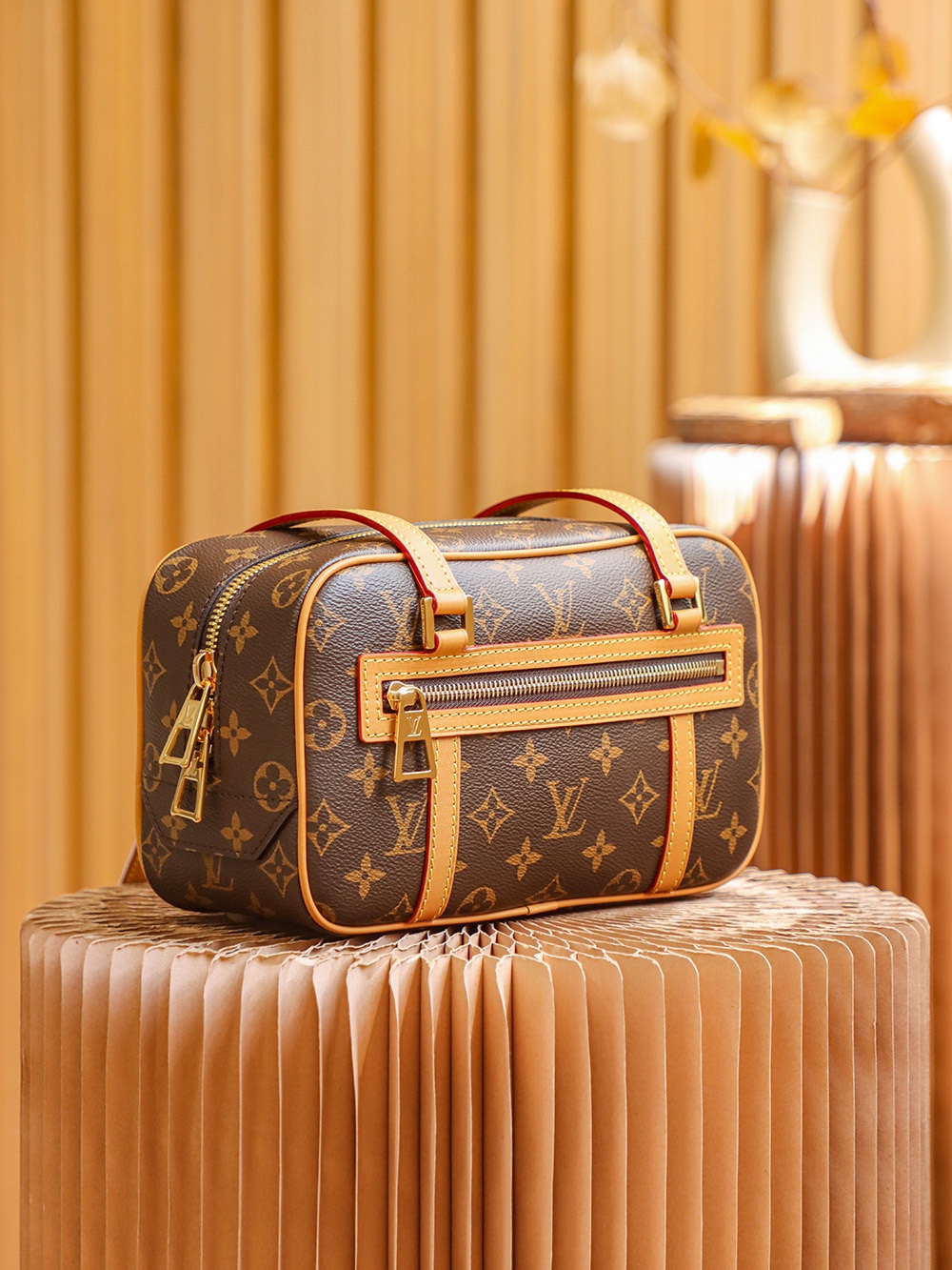 Louis Vuitton Classic Vintage-Inspired Underarm Bag