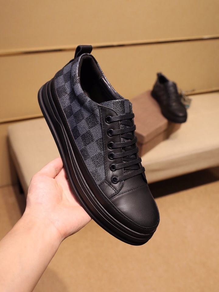 Gucci Vintage Sneakers