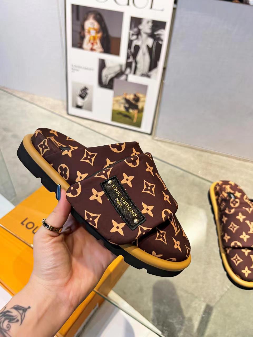 Original big brand luxury goods 1:1 high-end quality top qualityLouis vuitton new presbyopic sandals