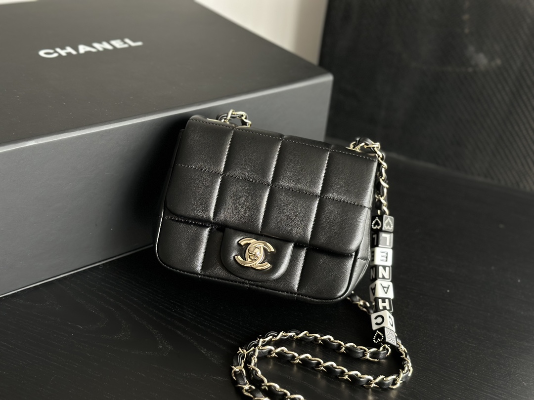 Chanel Grained Calfskin Bag