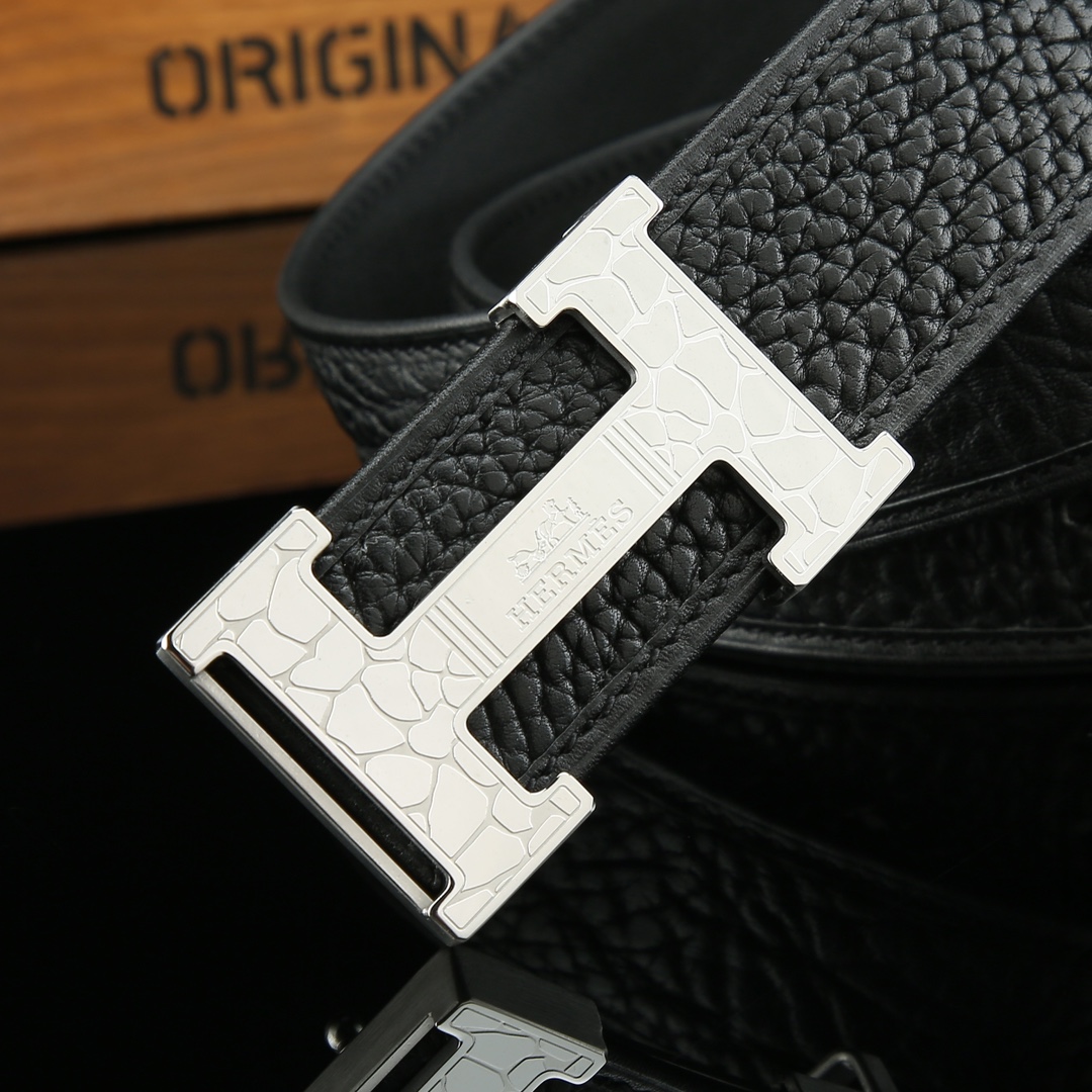 Hermès Vintage Calfskin Leather Belt