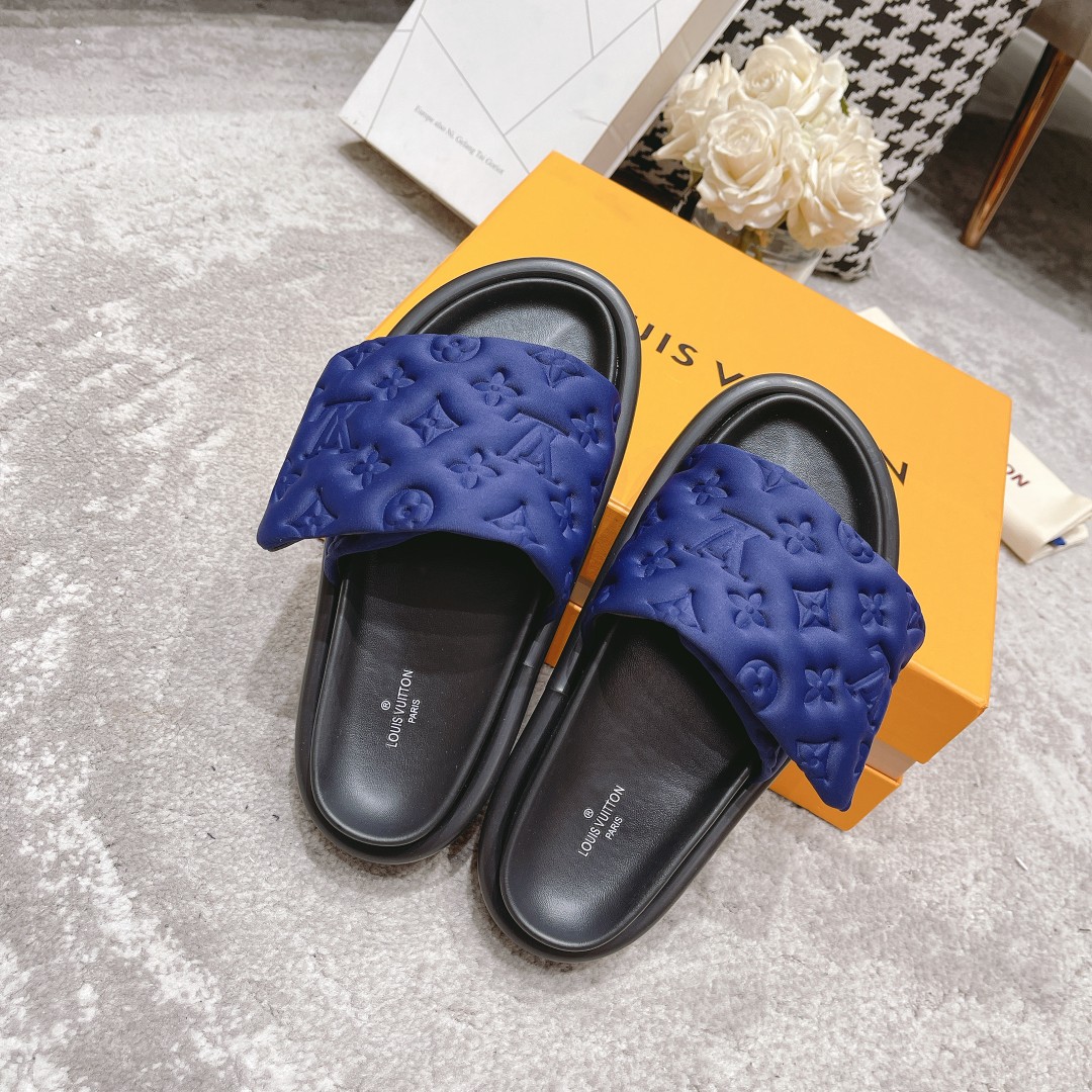 LV Fashionable Classic Versatile Leather Slippers