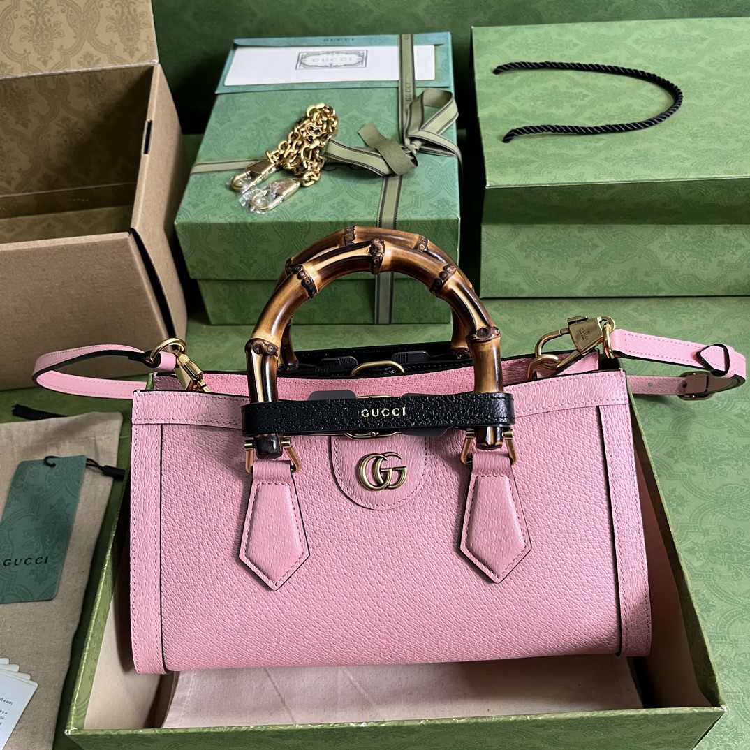 Gucci Elegant Pink Leather Crossbody & Handbag